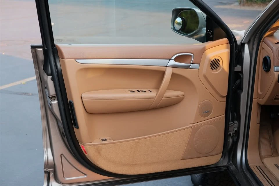 2009 Porsche 955/957 Cayenne - Image 15 of 18