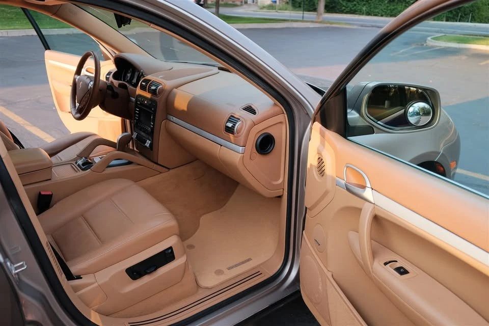 2009 Porsche 955/957 Cayenne - Image 6 of 18