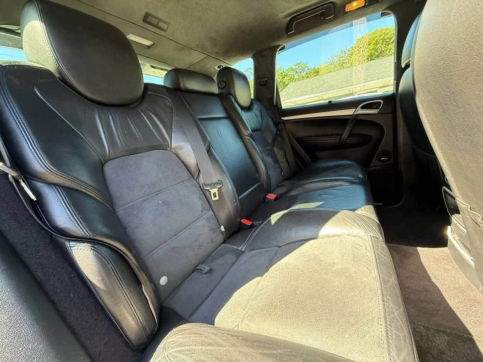 2009 Porsche 955/957 Cayenne GTS - Image 9 of 20