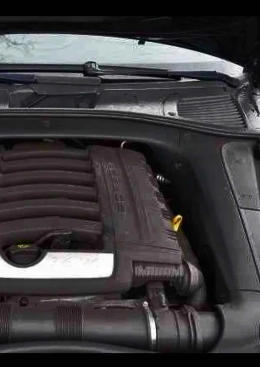2009 Porsche 955/957 Cayenne GTS - Image 11 of 12
