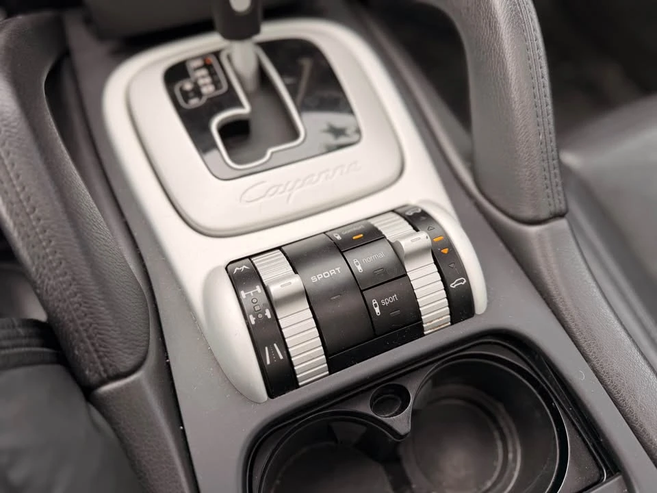 2009 Porsche 955/957 Cayenne GTS - Image 14 of 15