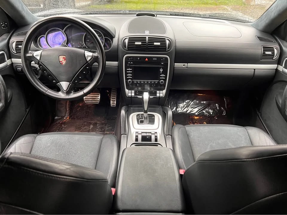 2009 Porsche 955/957 Cayenne GTS - Image 14 of 19