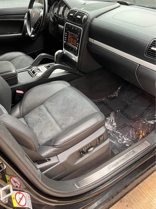2009 Porsche 955/957 Cayenne GTS - Image 12 of 19