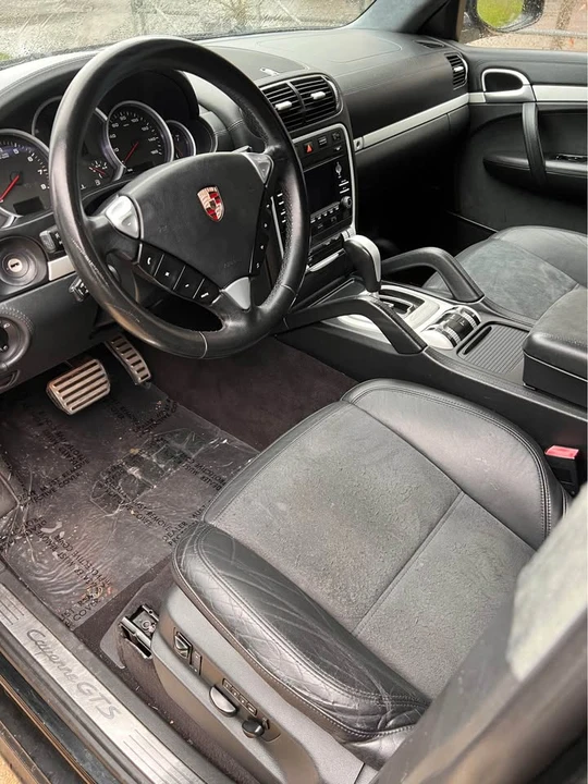 2009 Porsche 955/957 Cayenne GTS - Image 13 of 19