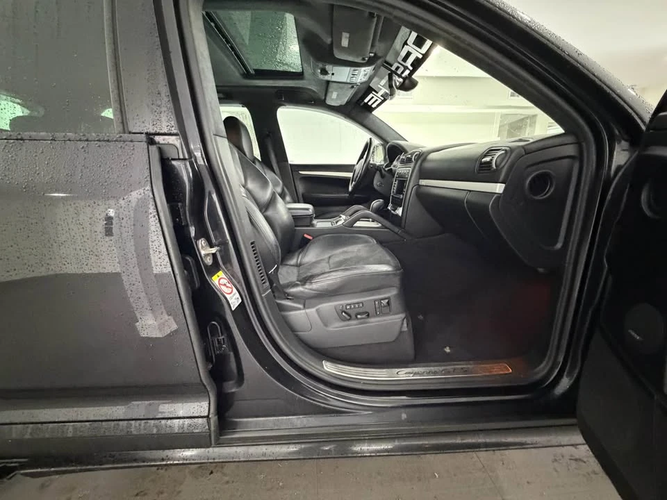 2009 Porsche 955/957 Cayenne GTS - Image 10 of 20
