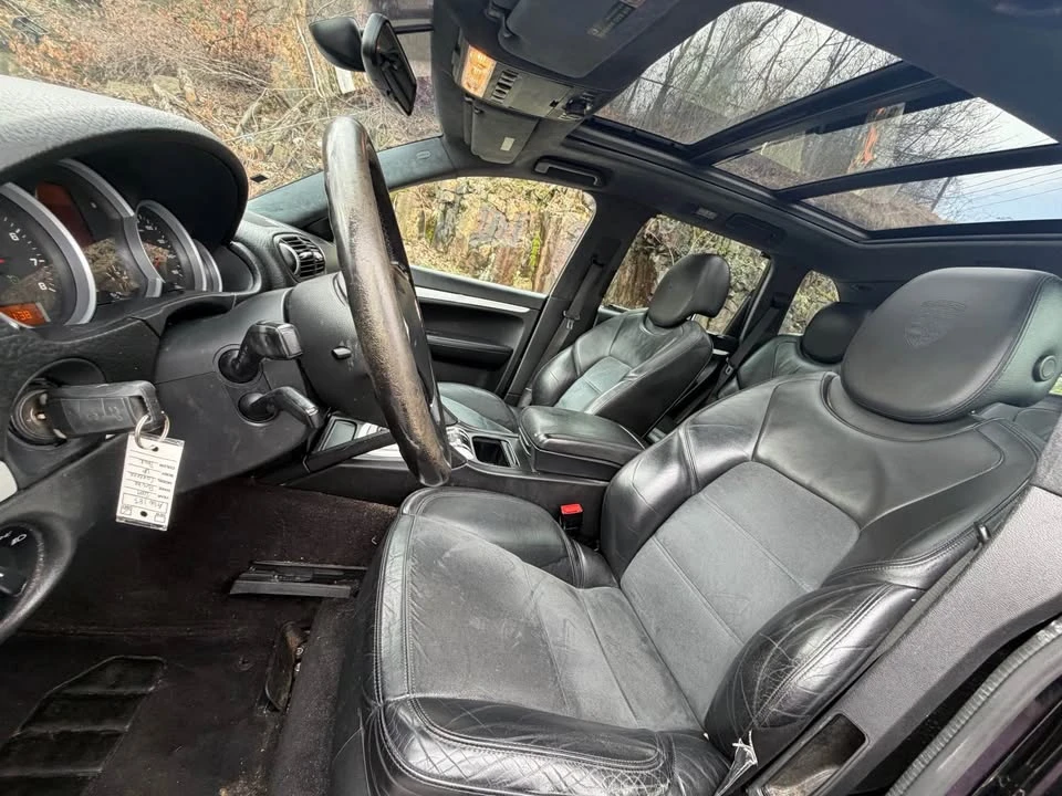 2009 Porsche 955/957 Cayenne GTS - Image 10 of 12