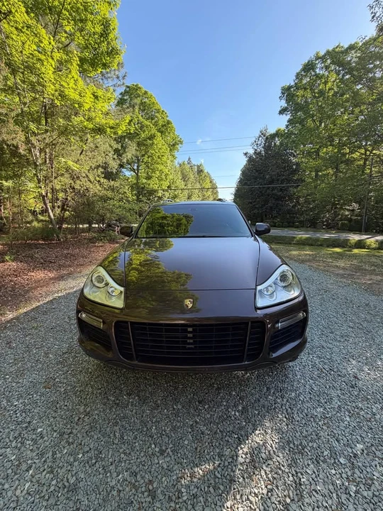 2009 Porsche 955/957 Cayenne GTS - Image 2 of 19