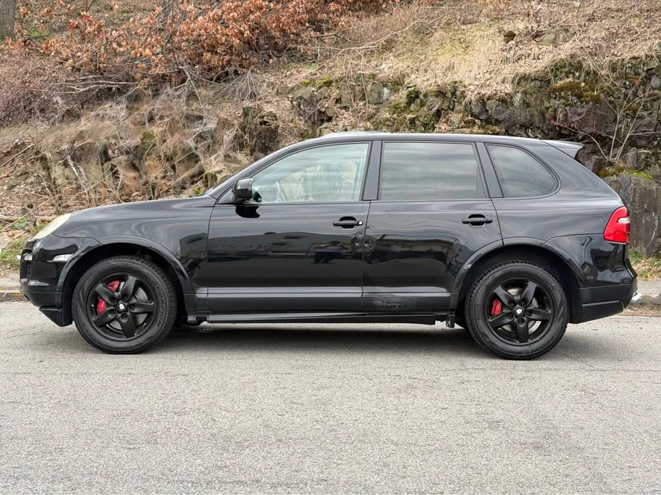 2009 Porsche 955/957 Cayenne GTS - Image 2 of 12