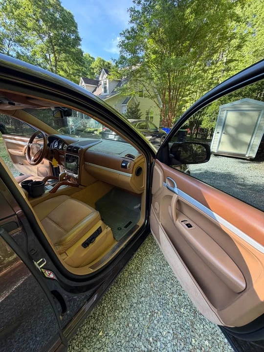 2009 Porsche 955/957 Cayenne GTS - Image 15 of 19