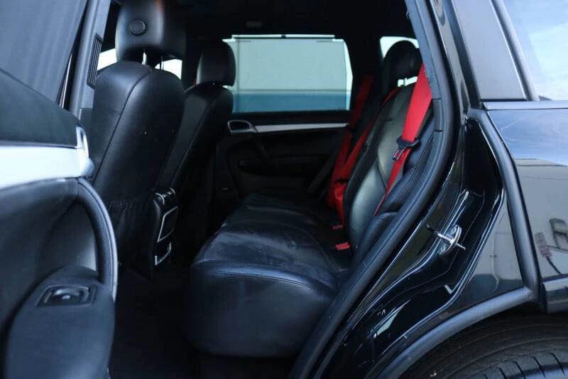 2009 Porsche 955/957 Cayenne GTS - Image 10 of 11
