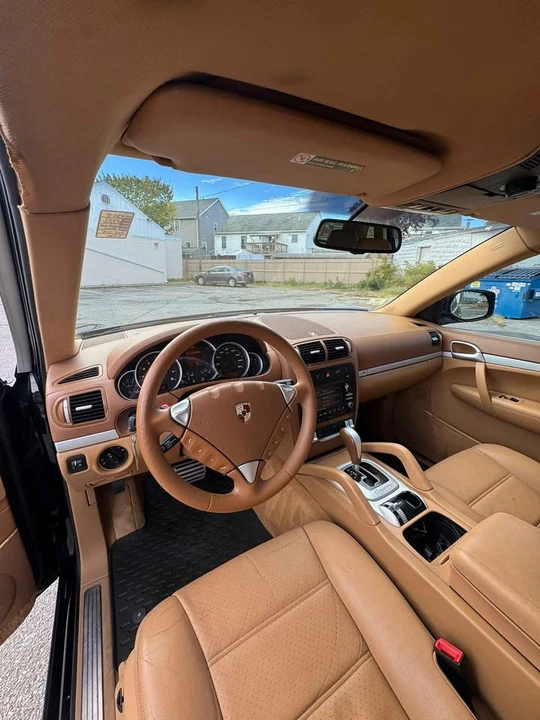 2009 Porsche 955/957 Cayenne S - Image 11 of 12