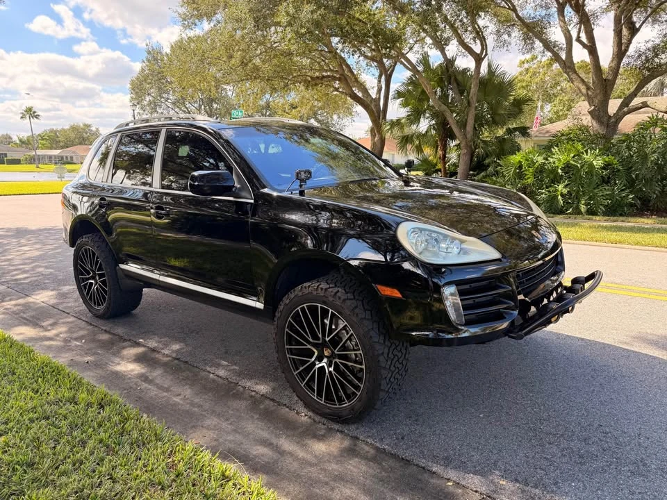 2009 Porsche 955/957 Cayenne S - Image 2 of 20