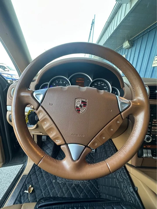 2009 Porsche 955/957 Cayenne S - Image 11 of 12