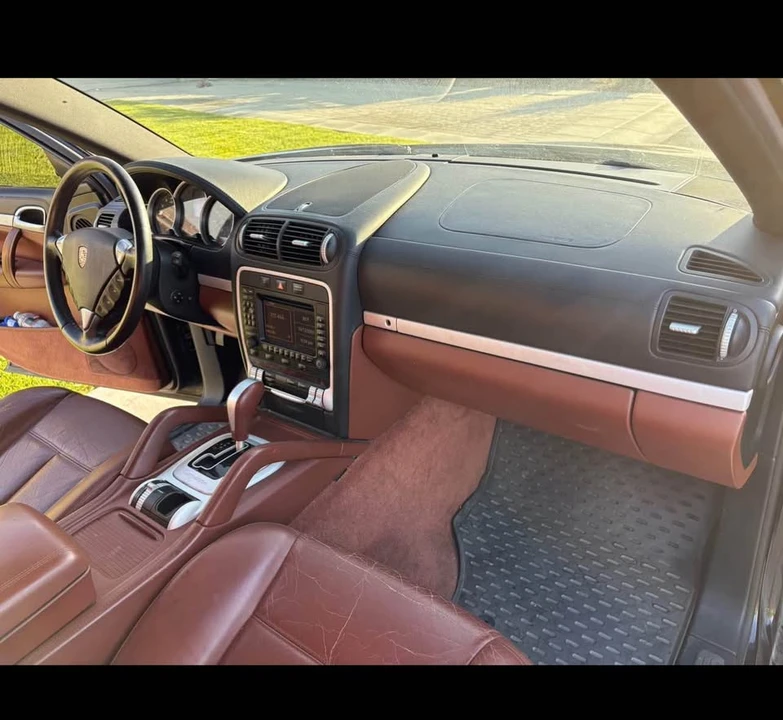 2009 Porsche 955/957 Cayenne S - Image 2 of 9