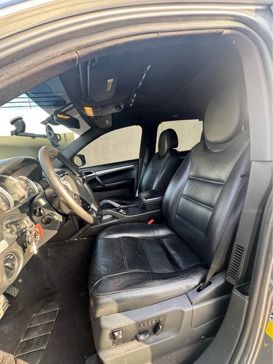 2009 Porsche 955/957 Cayenne S - Image 10 of 12