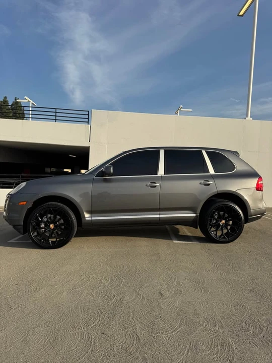 2009 Porsche 955/957 Cayenne S - Image 2 of 12