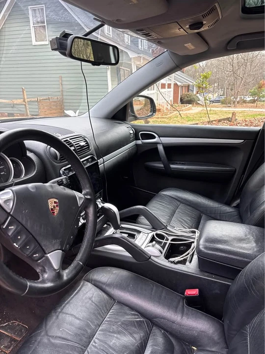 2009 Porsche 955/957 Cayenne S - Image 2 of 5