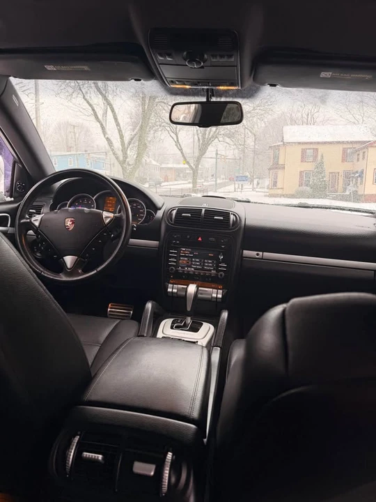 2009 Porsche 955/957 Cayenne S - Image 13 of 16