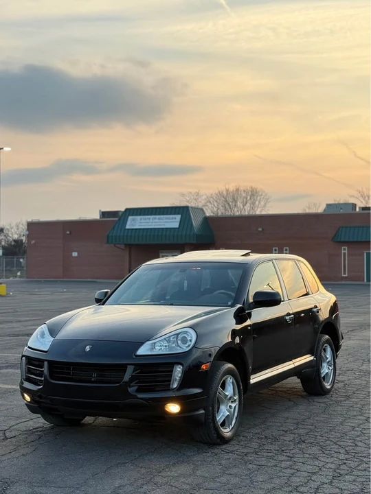 2009 Porsche 955/957 Cayenne S - Image 2 of 18