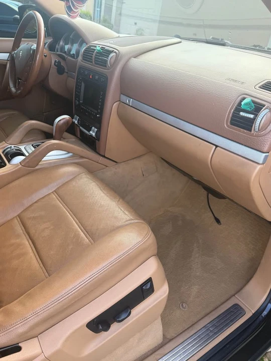 2009 Porsche 955/957 Cayenne S - Image 14 of 14
