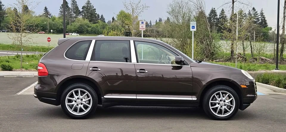 2009 Porsche 955/957 Cayenne S - Image 2 of 20