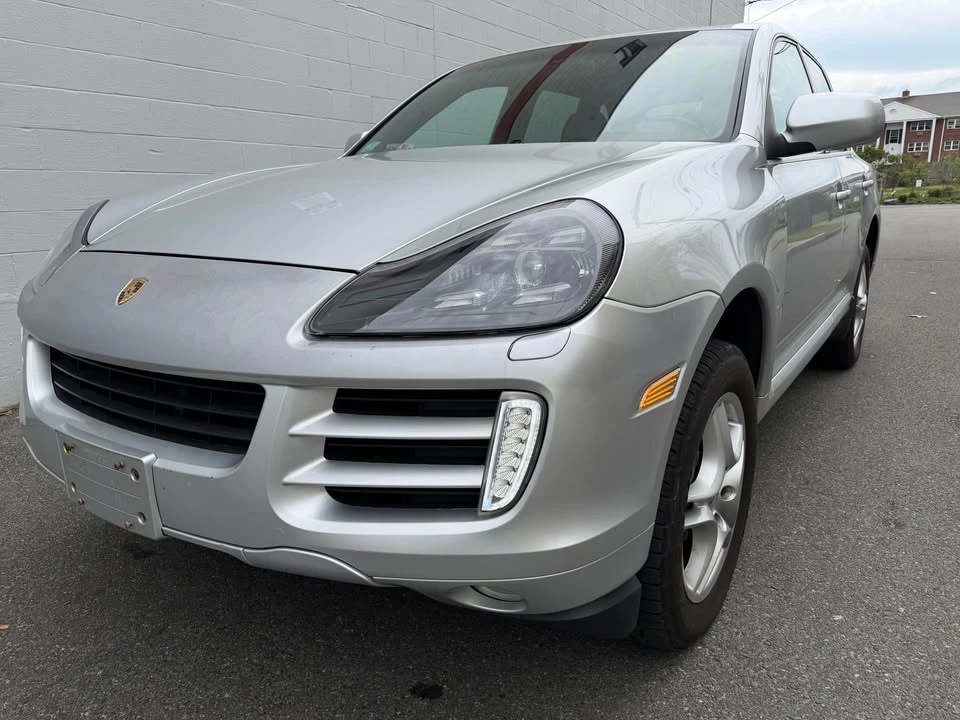 2009 Porsche 955/957 Cayenne S - Image 2 of 20