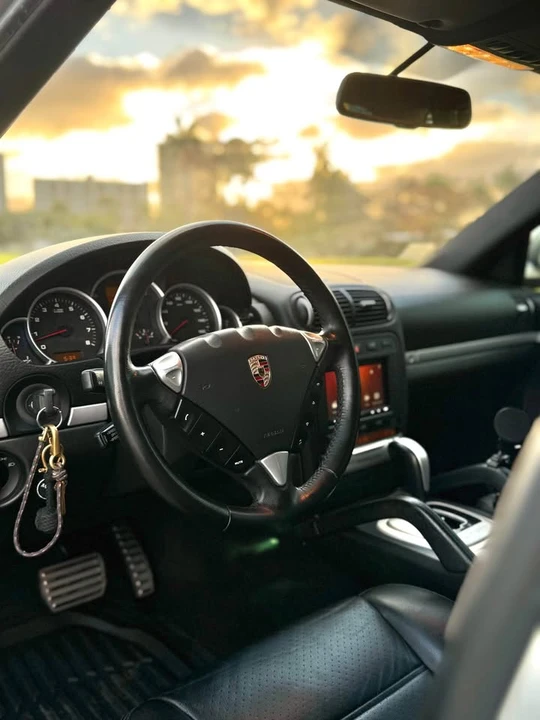 2009 Porsche 955/957 Cayenne S - Image 10 of 13