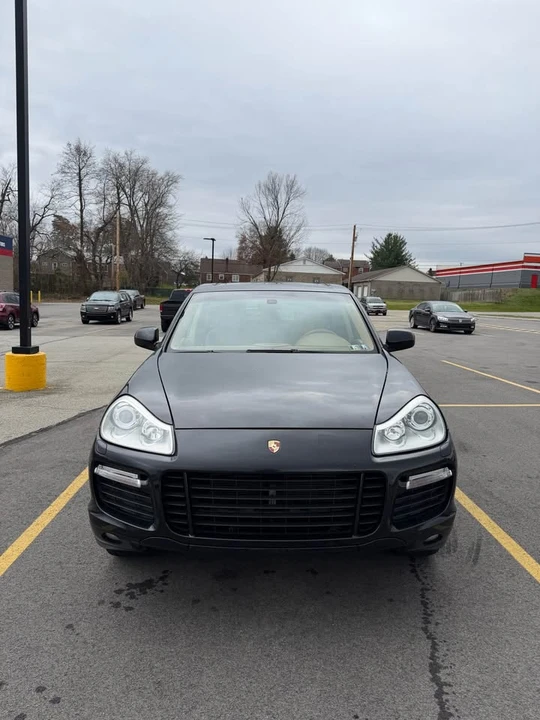 2009 Porsche 955/957 Cayenne - Image 2 of 16