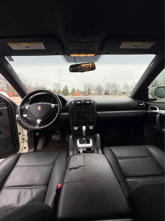 2009 Porsche 955/957 Cayenne - Image 10 of 12