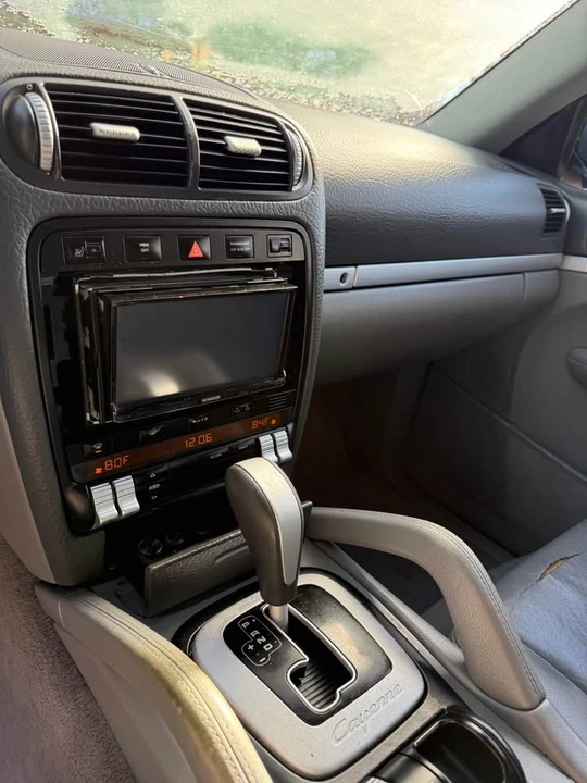 2009 Porsche 955/957 Cayenne - Image 10 of 11