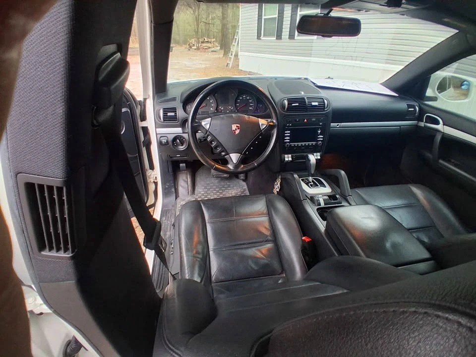 2009 Porsche 955/957 Cayenne - Image 2 of 6