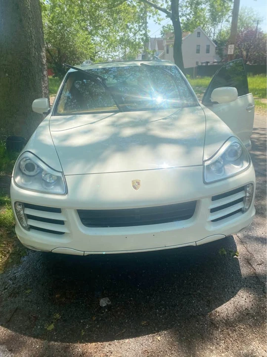 2009 Porsche 955/957 Cayenne - Image 2 of 3