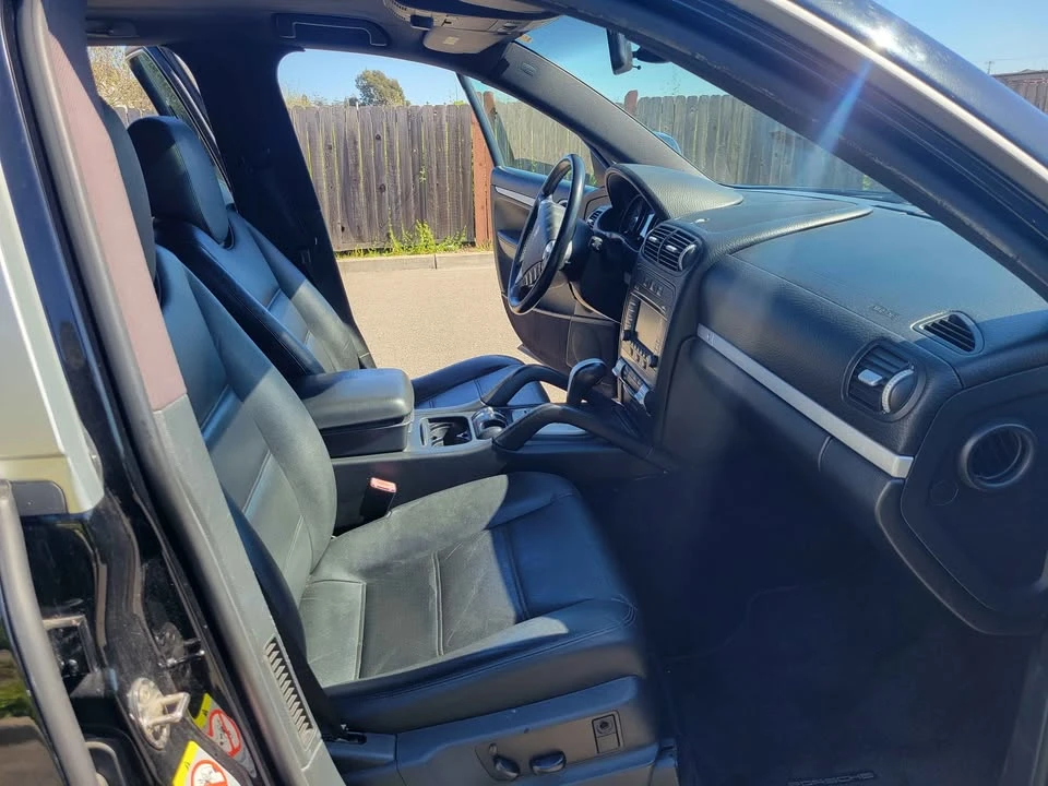 2009 Porsche 955/957 Cayenne - Image 10 of 12