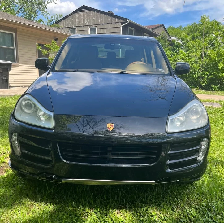 2009 Porsche 955/957 Cayenne - Image 2 of 10