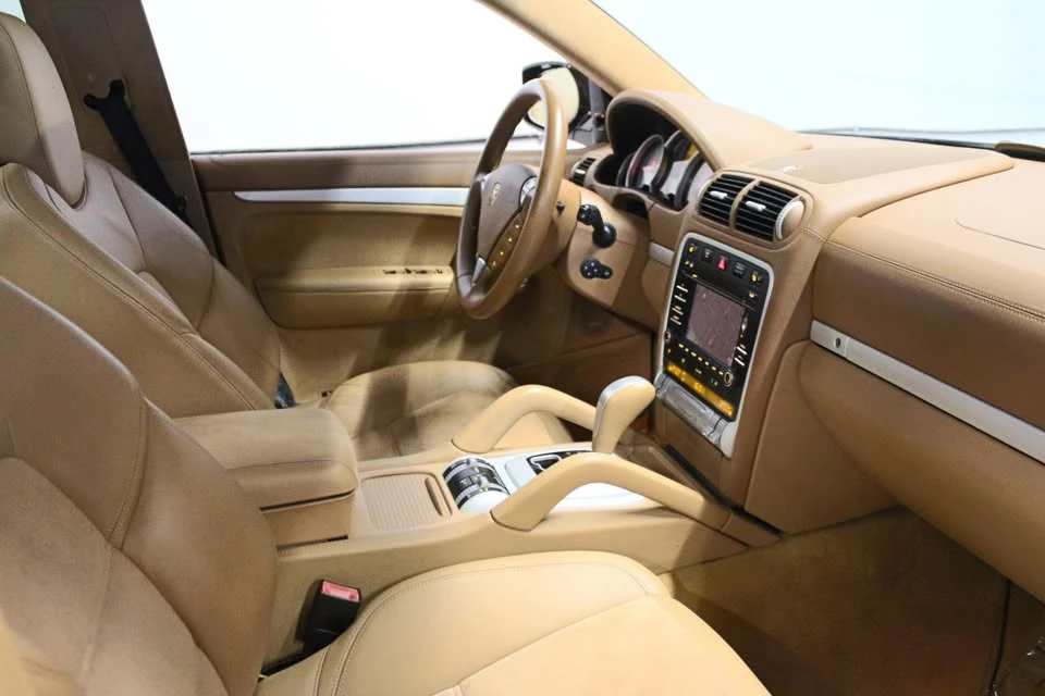 2009 Porsche 955/957 Cayenne GTS - Image 6 of 11