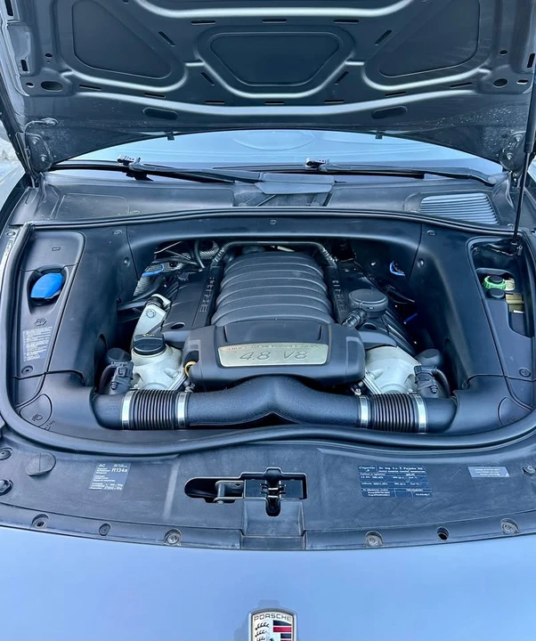 2009 Porsche 955/957 Cayenne GTS - Image 10 of 20