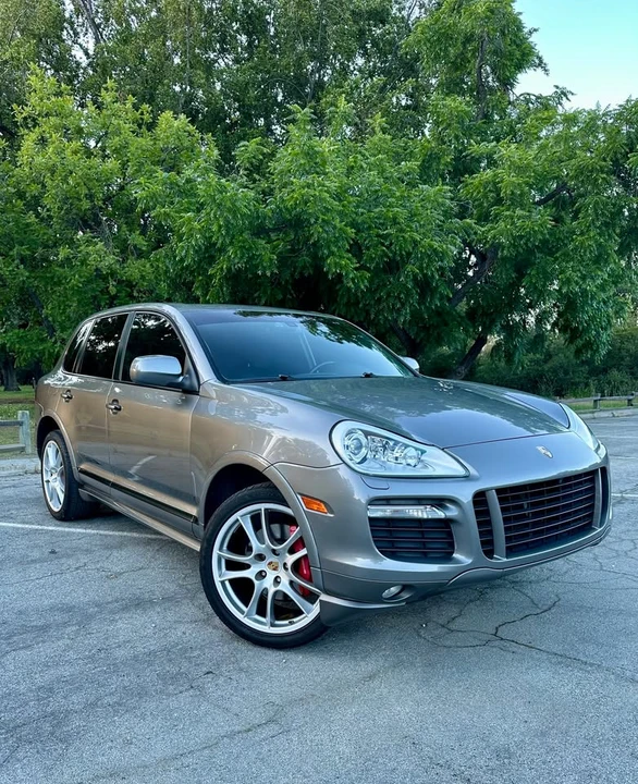 2009 Porsche 955/957 Cayenne GTS - Image 2 of 20