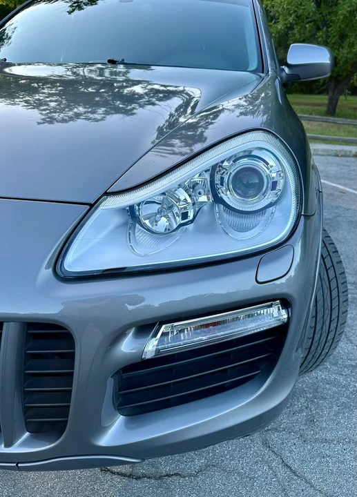 2009 Porsche 955/957 Cayenne GTS - Image 8 of 20