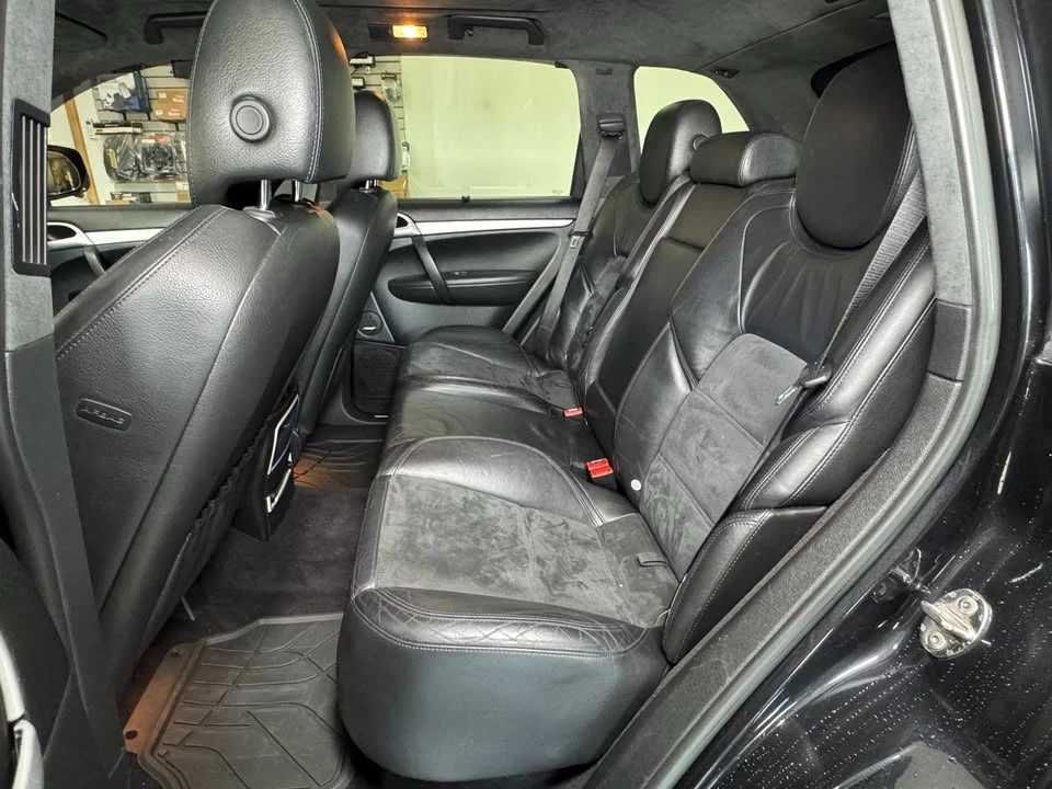 2009 Porsche 955/957 Cayenne GTS - Image 12 of 20