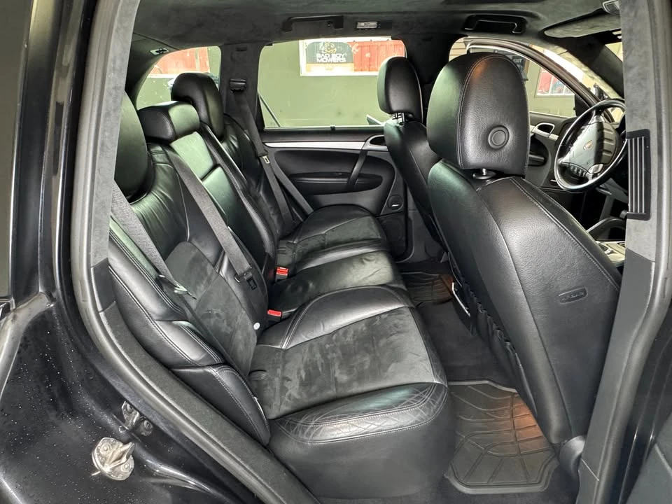 2009 Porsche 955/957 Cayenne GTS - Image 15 of 20