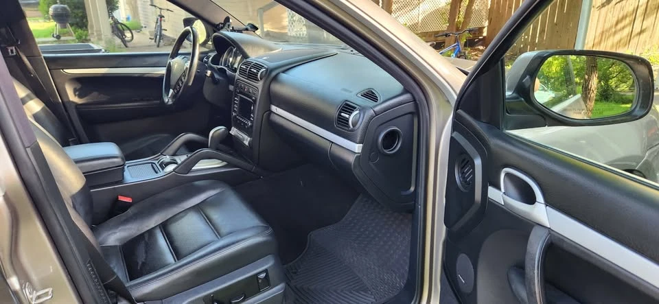2009 Porsche 955/957 Cayenne S - Image 13 of 20