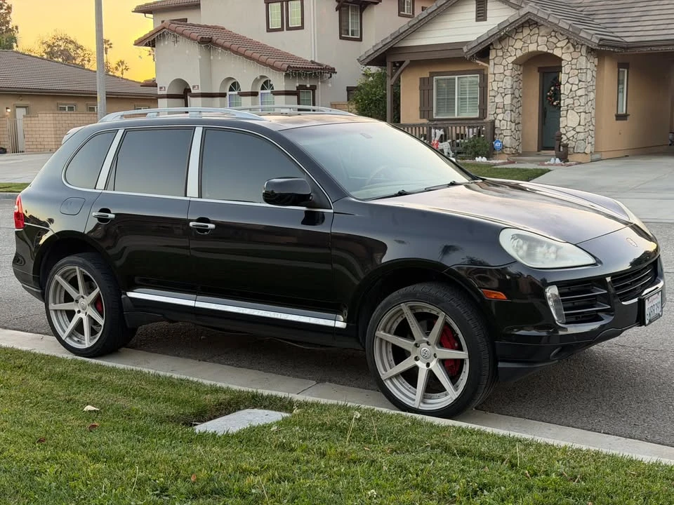 2009 Porsche 955/957 Cayenne S - Image 8 of 20