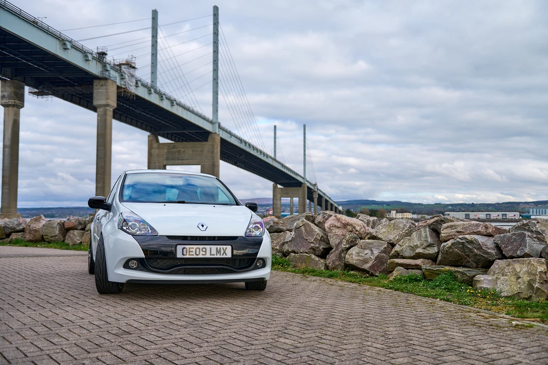 2009 Renault Clio 3rd Gen - Image 8 of 31