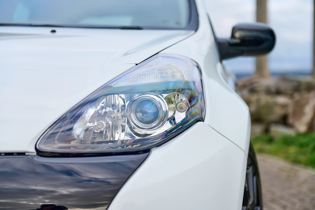 2009 Renault Clio 3rd Gen - Image 17 of 31