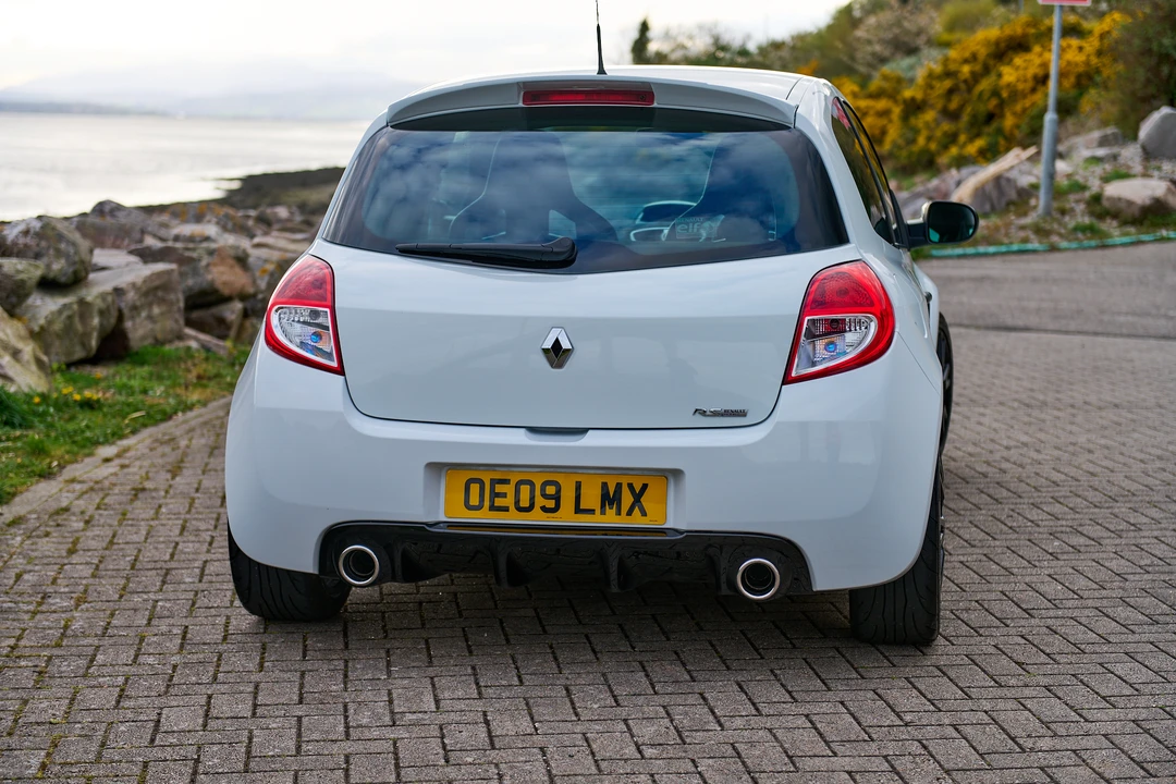 2009 Renault Clio 3rd Gen - Image 7 of 31