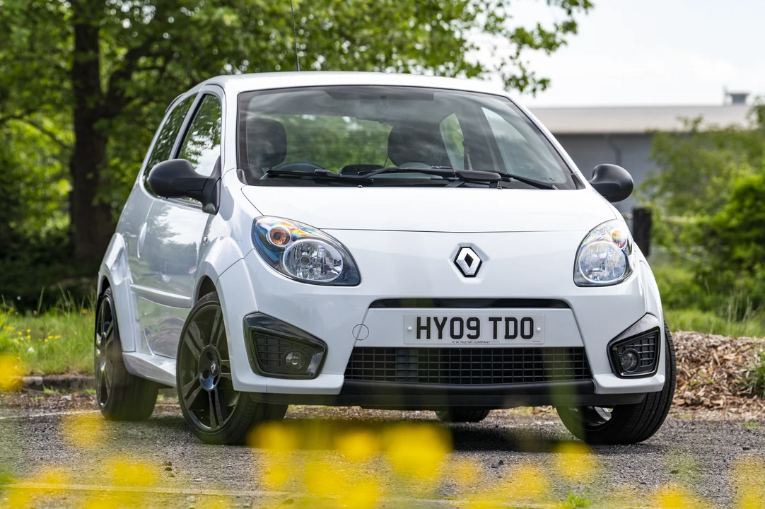 2009 Renault - Image 19 of 31