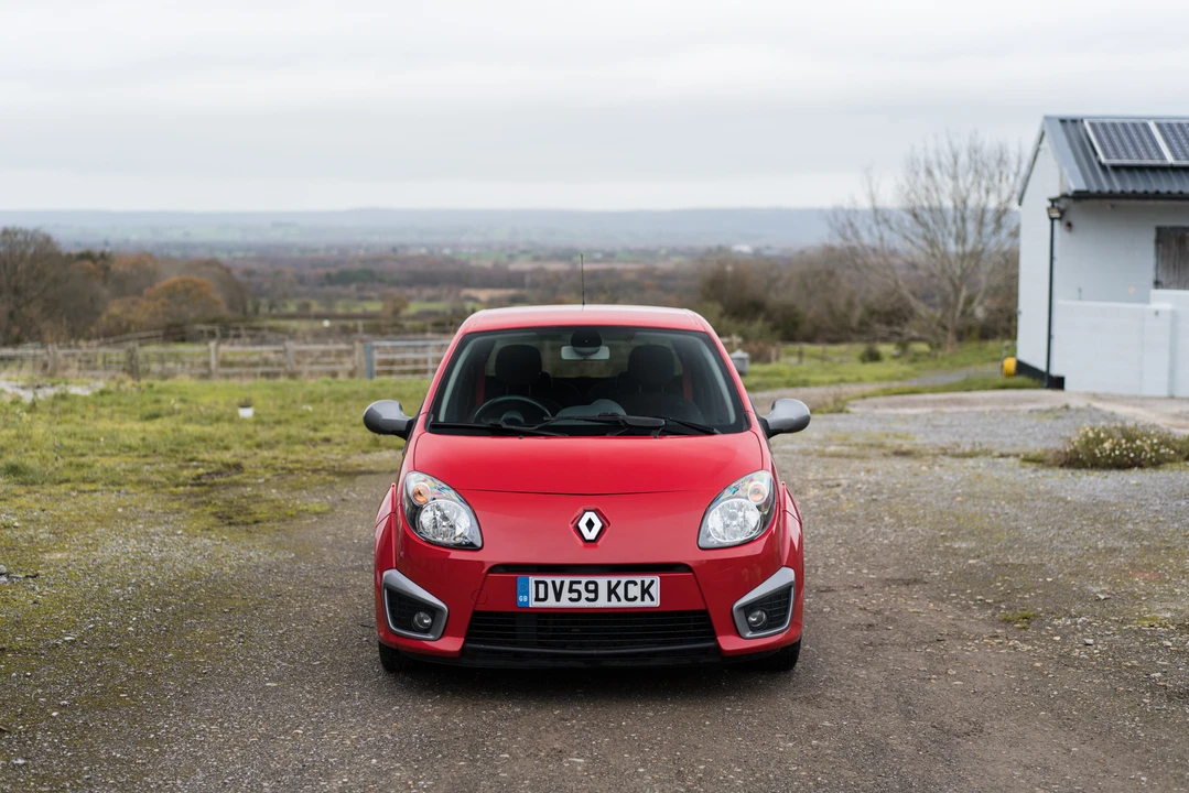2009 Renault - Image 6 of 31