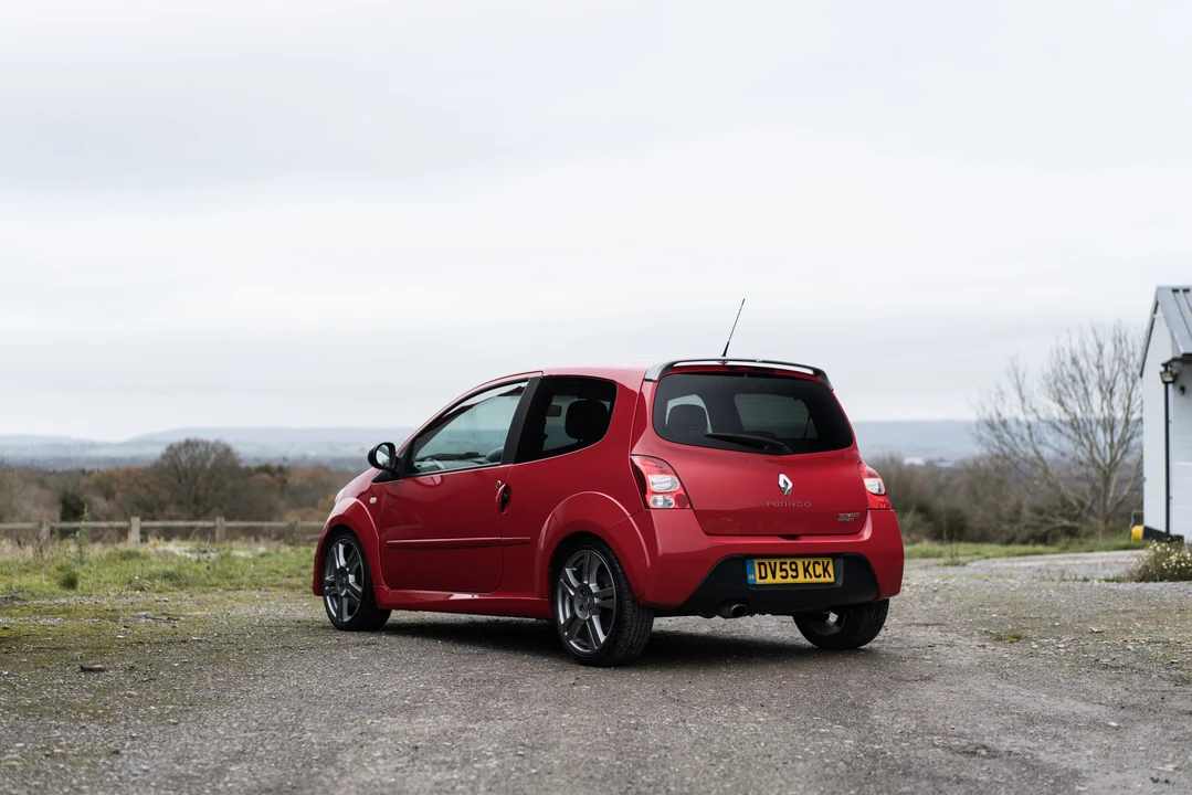 2009 Renault - Image 21 of 31