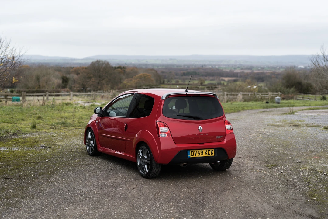 2009 Renault - Image 22 of 31