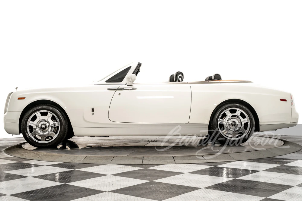 2009 Rolls-Royce Phantom VII - Image 15 of 18